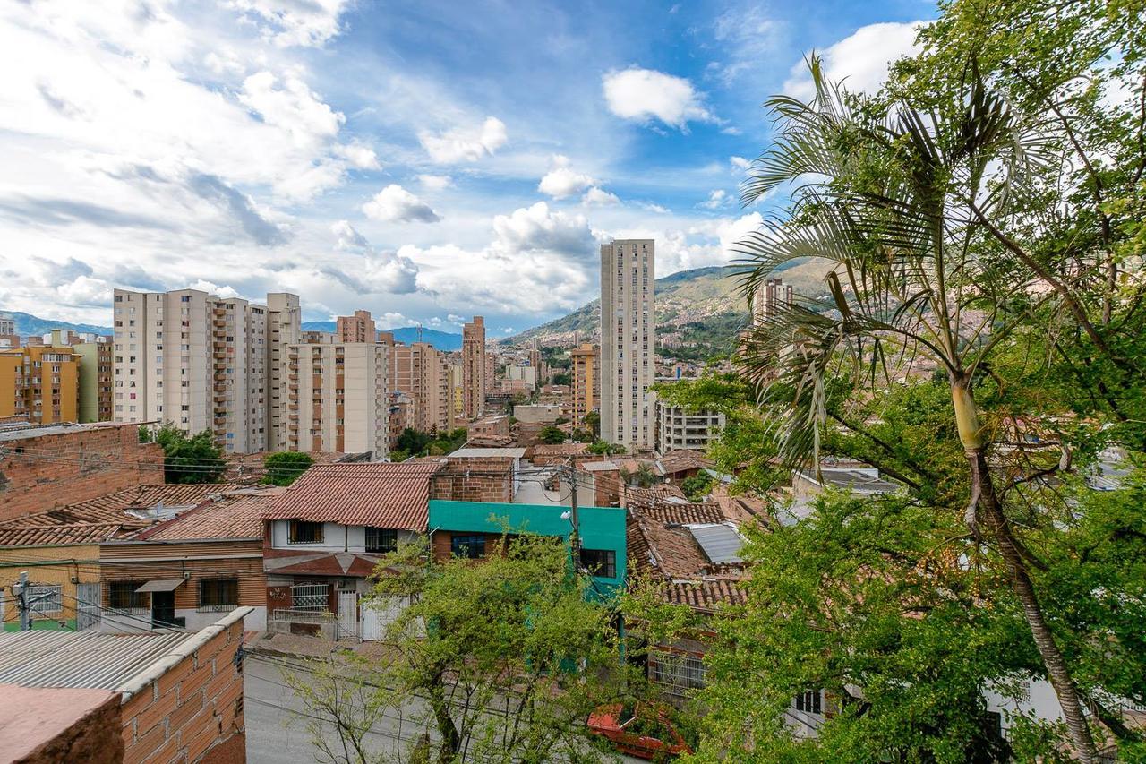 Raiz Hostel Medellín Exterior foto